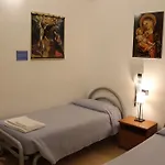 Ospitalità San Tommaso D'aquino 3*