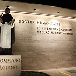 Ospitalita San Tommaso D'aquino Szálloda