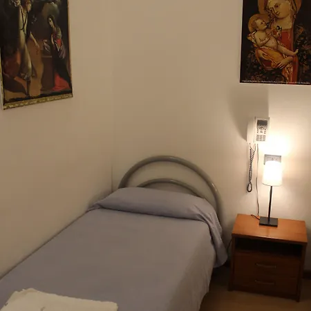 Hotel Ospitalita San Tommaso D'aquino 3*