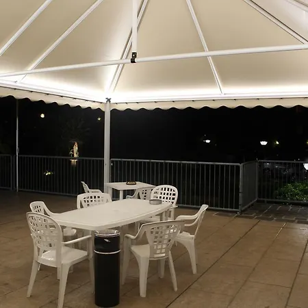 Ospitalita San Tommaso D'aquino 3*