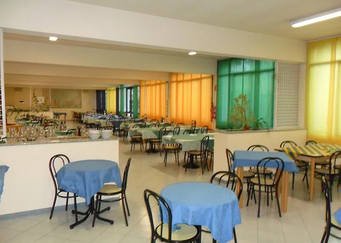 Hotel Ospitalita San Tommaso D'aquino Boloňa