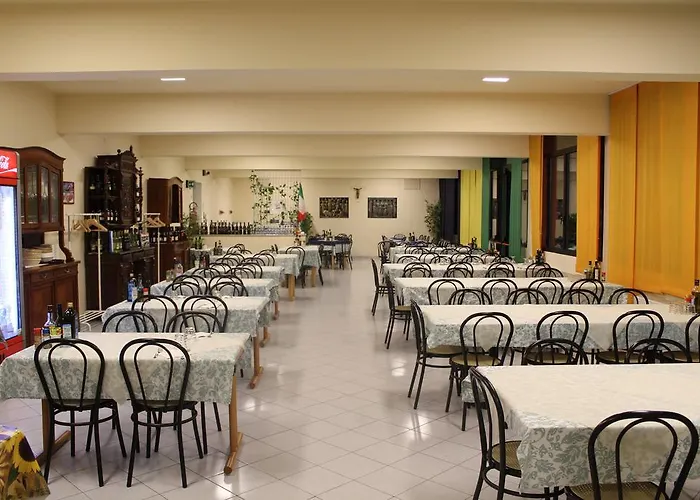 Ξενοδοχείο Ospitalita San Tommaso D'aquino 3*