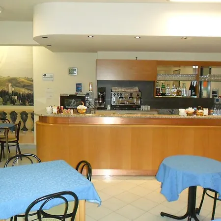 فندق Ospitalita San Tommaso D'aquino 3*