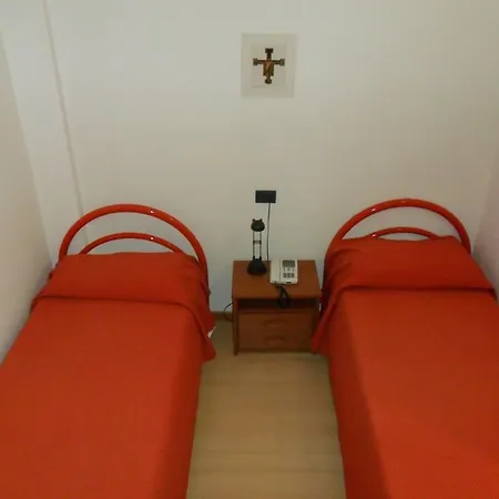 فندق Ospitalita San Tommaso D'aquino 3*