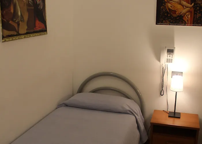 فندق Ospitalita San Tommaso D'aquino 3*