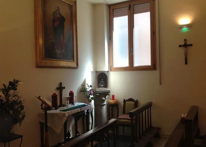 فندق Ospitalita San Tommaso D'aquino بولونيا